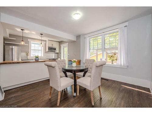 54 Eramosa Road, Guelph, ON - Indoor Photo Showing Dining Room