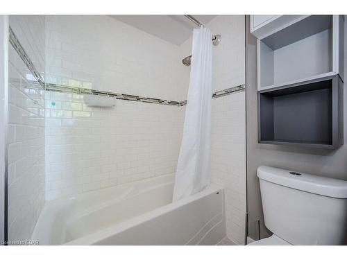 54 Eramosa Road, Guelph, ON - Indoor Photo Showing Bathroom