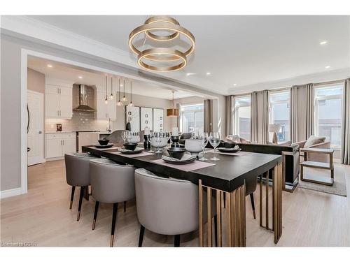 27 Spachman Street, Kitchener, ON - Indoor Photo Showing Dining Room