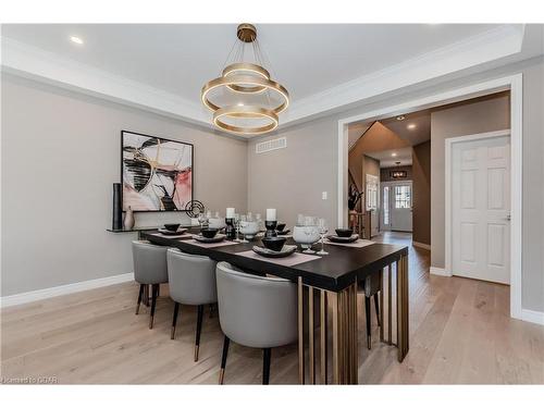 27 Spachman Street, Kitchener, ON - Indoor Photo Showing Dining Room