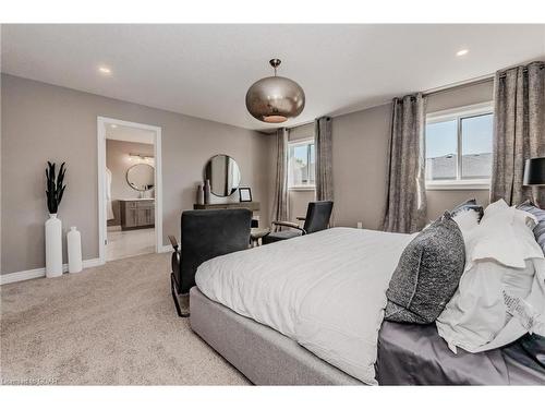 27 Spachman Street, Kitchener, ON - Indoor Photo Showing Bedroom