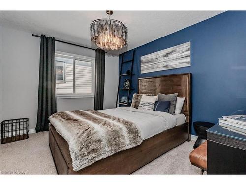 27 Spachman Street, Kitchener, ON - Indoor Photo Showing Bedroom