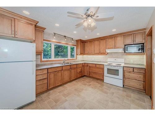 588 Watson Road S, Puslinch, ON - Indoor Photo Showing Kitchen With Double Sink