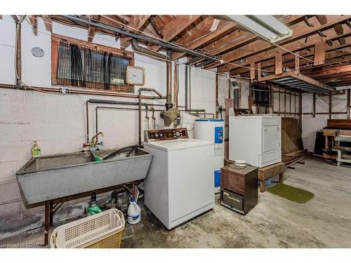 588 Watson Road S, Puslinch, ON - Indoor Photo Showing Laundry Room