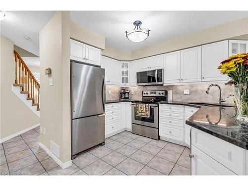 64 Gaw Crescent, Guelph, ON - Indoor Photo Showing Kitchen