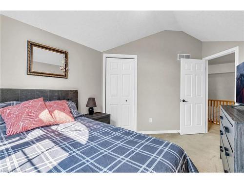 64 Gaw Crescent, Guelph, ON - Indoor Photo Showing Bedroom