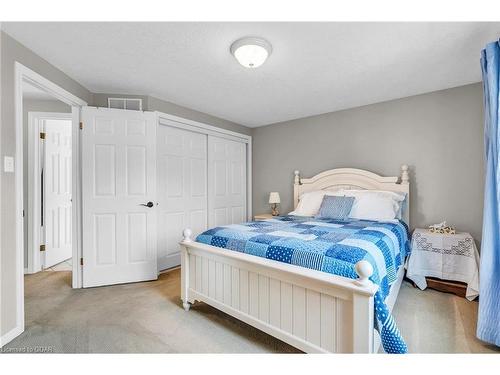 64 Gaw Crescent, Guelph, ON - Indoor Photo Showing Bedroom