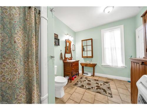 5 Mcgill Street, Ripley, ON - Indoor Photo Showing Bathroom