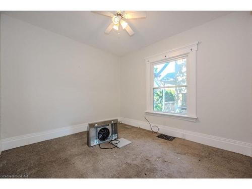 21 Hearn Avenue, Guelph, ON - Indoor Photo Showing Other Room