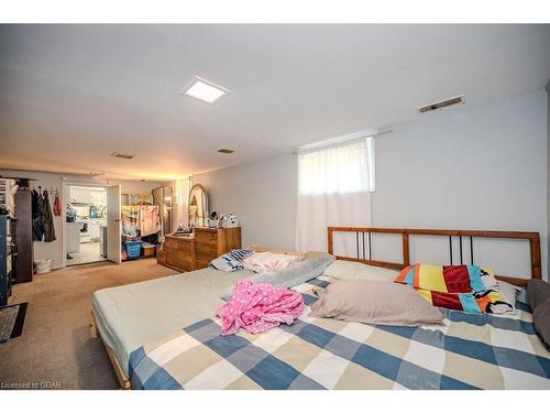 21 Hearn Avenue, Guelph, ON - Indoor Photo Showing Bedroom