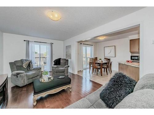 42 Oakes Crescent, Guelph, ON - Indoor Photo Showing Living Room