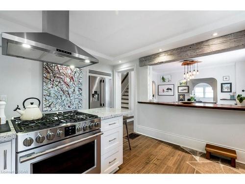 24 Ramore Street, Cambridge, ON - Indoor Photo Showing Kitchen With Upgraded Kitchen