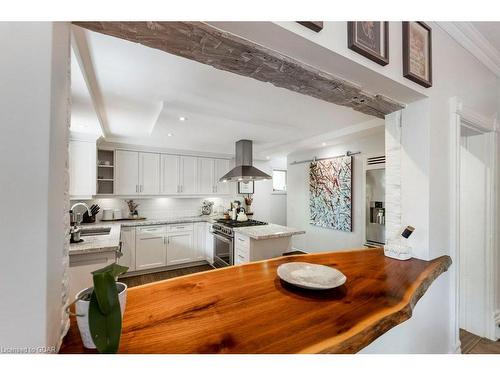 24 Ramore Street, Cambridge, ON - Indoor Photo Showing Kitchen With Upgraded Kitchen