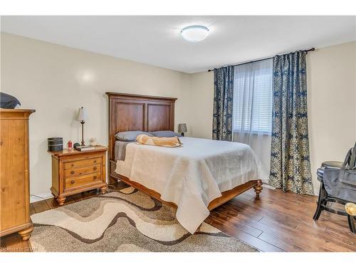 71 Hasler Crescent, Guelph, ON - Indoor Photo Showing Bedroom