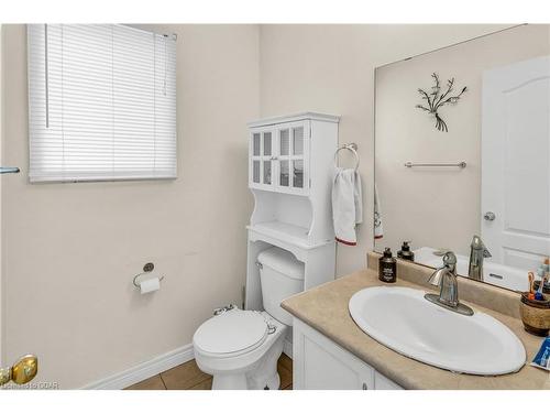 71 Hasler Crescent, Guelph, ON - Indoor Photo Showing Bathroom