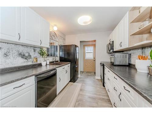 255 Camille Crescent, Waterloo, ON - Indoor Photo Showing Kitchen With Double Sink