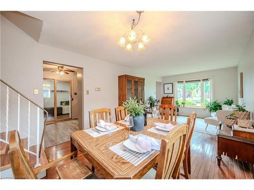 255 Camille Crescent, Waterloo, ON - Indoor Photo Showing Dining Room