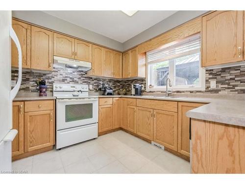 101 Thomas Boulevard, Elora, ON - Indoor Photo Showing Kitchen With Double Sink