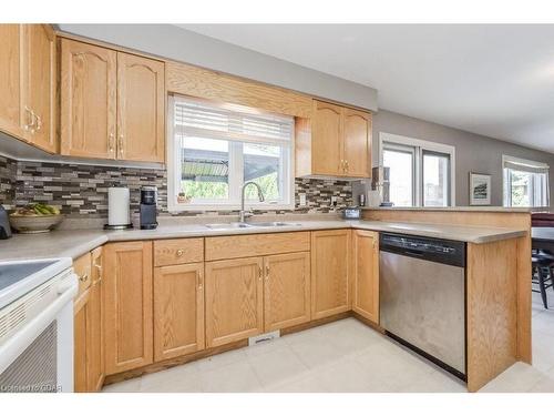 101 Thomas Boulevard, Elora, ON - Indoor Photo Showing Kitchen With Double Sink