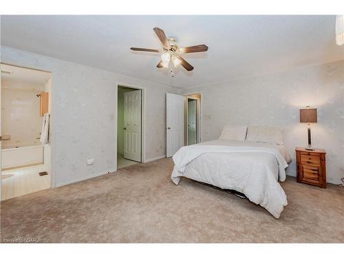 17 Sunshine Place, New Hamburg, ON - Indoor Photo Showing Bedroom