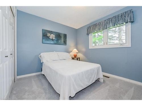 6555 Third Line, Fergus, ON - Indoor Photo Showing Bedroom