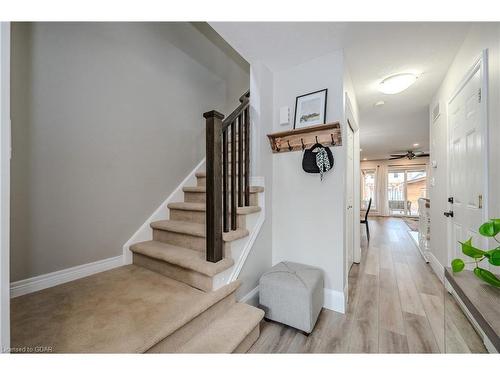 47 Bowen Drive, Guelph, ON - Indoor Photo Showing Other Room