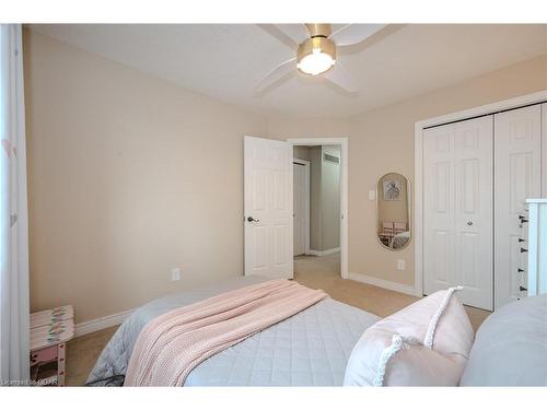 47 Bowen Drive, Guelph, ON - Indoor Photo Showing Bedroom