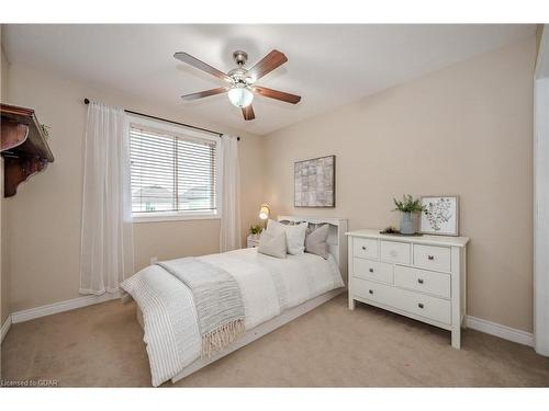 47 Bowen Drive, Guelph, ON - Indoor Photo Showing Bedroom