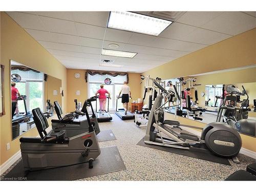 D403-71 Bayberry Drive, Guelph, ON - Indoor Photo Showing Gym Room