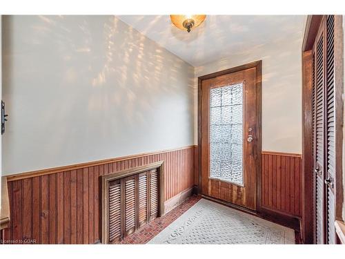 400 Wilson Street, Guelph/Eramosa, ON - Indoor Photo Showing Other Room