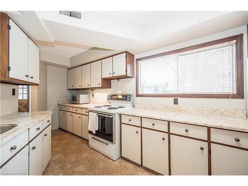 400 Wilson Street, Guelph/Eramosa, ON - Indoor Photo Showing Kitchen