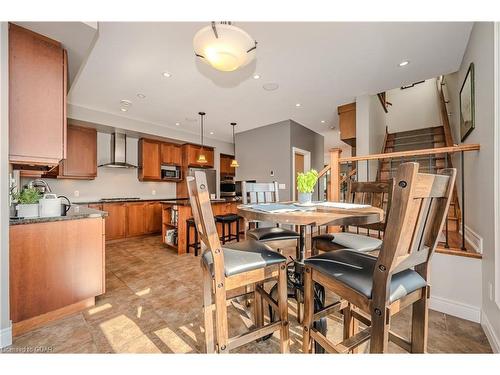 90 Cardigan Street, Guelph, ON - Indoor Photo Showing Dining Room