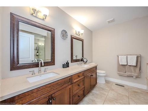 90 Cardigan Street, Guelph, ON - Indoor Photo Showing Bathroom