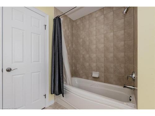 18 Sweeney Drive, Guelph, ON - Indoor Photo Showing Bathroom