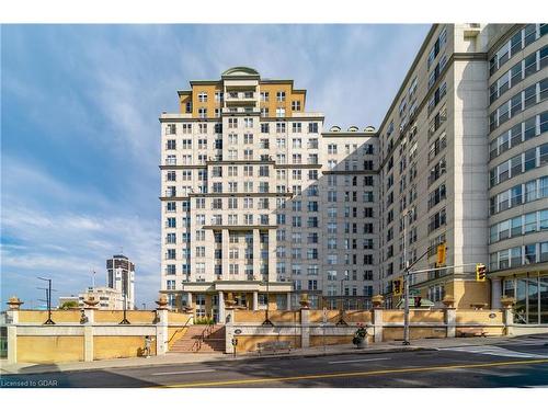 614-135 James Street S, Hamilton, ON - Outdoor With Facade