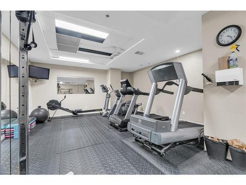 614-135 James Street S, Hamilton, ON - Indoor Photo Showing Gym Room