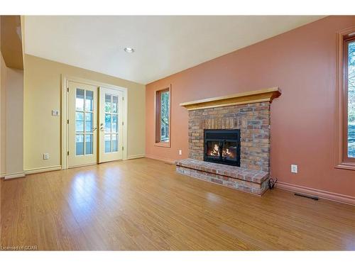 5807 Sixth Line, Erin, ON - Indoor Photo Showing Living Room With Fireplace