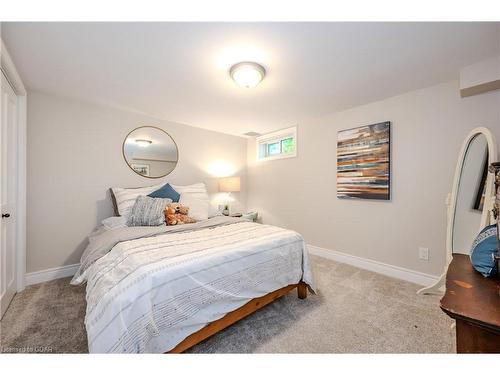 6295 Wellington Road 7, Elora, ON - Indoor Photo Showing Bedroom