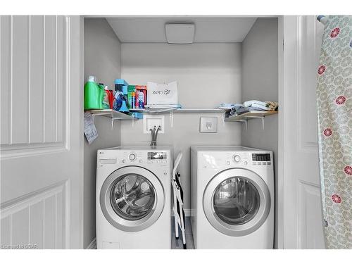 71 Riley Crescent, Fergus, ON - Indoor Photo Showing Laundry Room