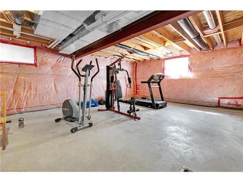 71 Riley Crescent, Fergus, ON - Indoor Photo Showing Other Room