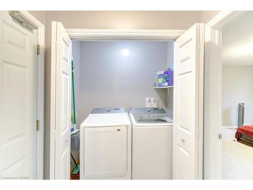 6512 Ellis Road, Puslinch, ON - Indoor Photo Showing Laundry Room