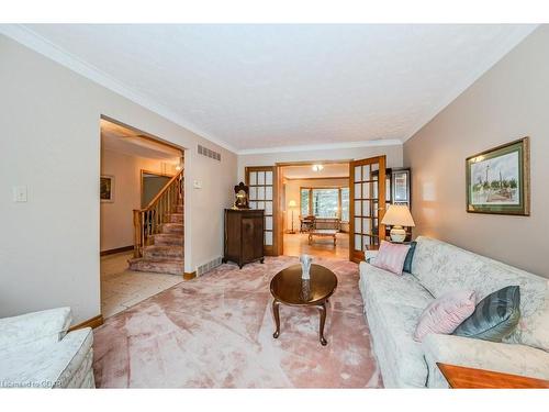 6 Mcelderry Road, Guelph, ON - Indoor Photo Showing Living Room