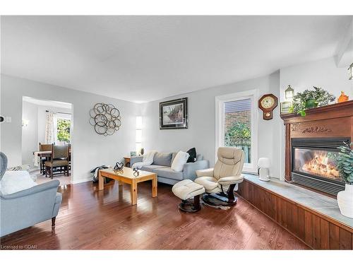 17 Abbeywood Cres Crescent, Guelph, ON - Indoor Photo Showing Living Room With Fireplace