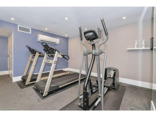 1206-55 Green Valley Drive, Kitchener, ON - Indoor Photo Showing Gym Room