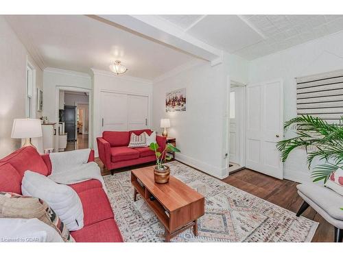 49 Mctague Street, Guelph, ON - Indoor Photo Showing Living Room