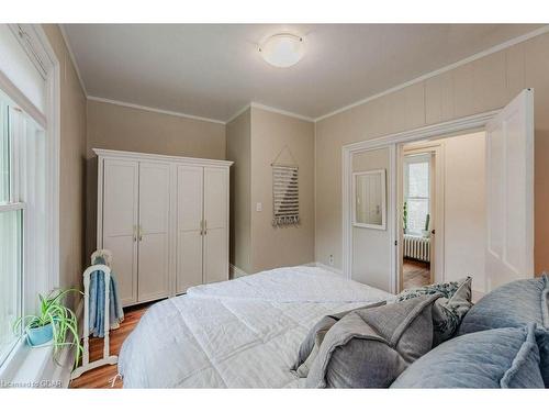 49 Mctague Street, Guelph, ON - Indoor Photo Showing Bedroom