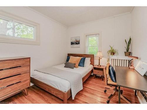 49 Mctague Street, Guelph, ON - Indoor Photo Showing Bedroom