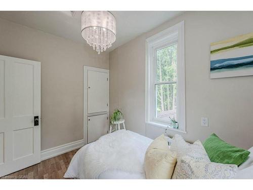 49 Mctague Street, Guelph, ON - Indoor Photo Showing Bedroom