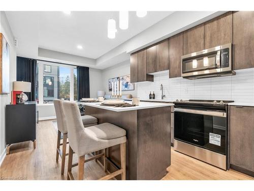 115-708 Woolwich Street, Guelph, ON - Indoor Photo Showing Kitchen With Upgraded Kitchen