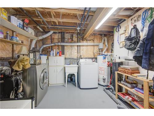 631 Holman Crescent, Fergus, ON - Indoor Photo Showing Laundry Room